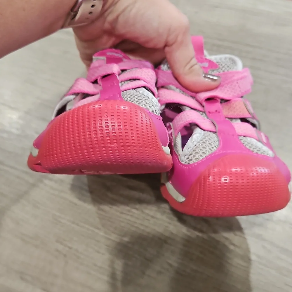 Teva Kids' Pink Adventure Shoes size US 1
